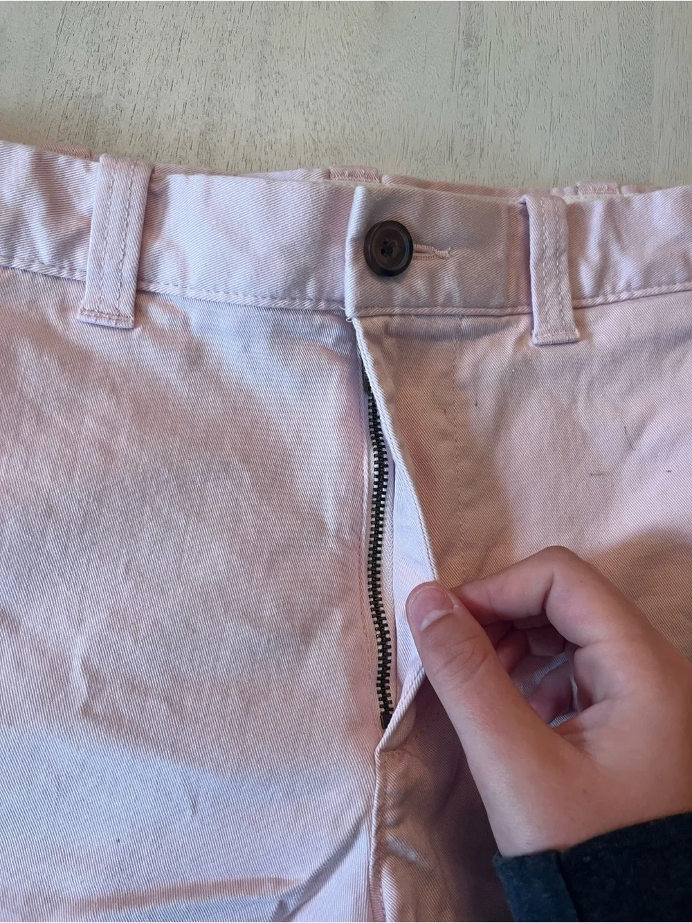 J. Crew Men’s 5” Light Pink Cotton Shorts Size 30